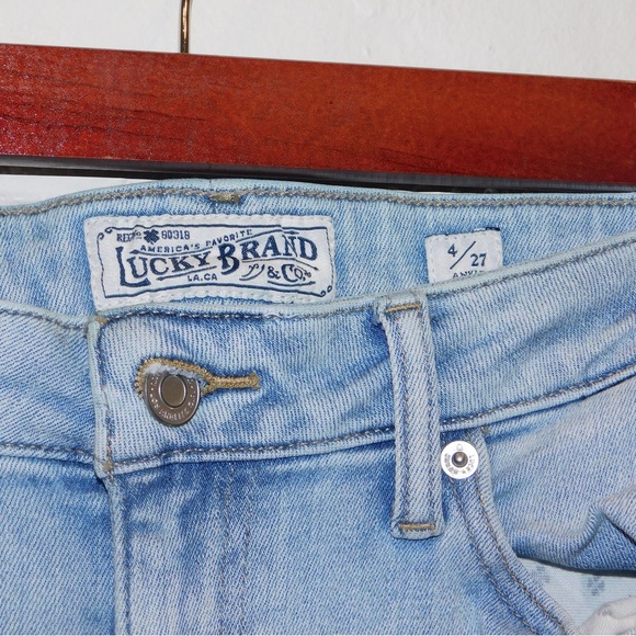 Lucky Jeans Light Wash Lolita Distressed Cropped Skinny Jeans Size 4/27 - Picture 4 of 11